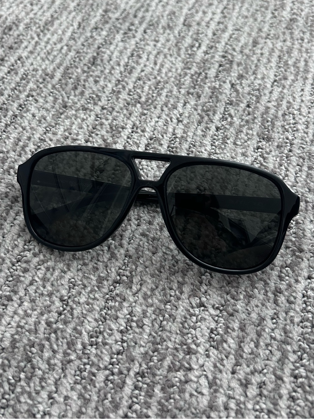 Sun cloud sunglasses